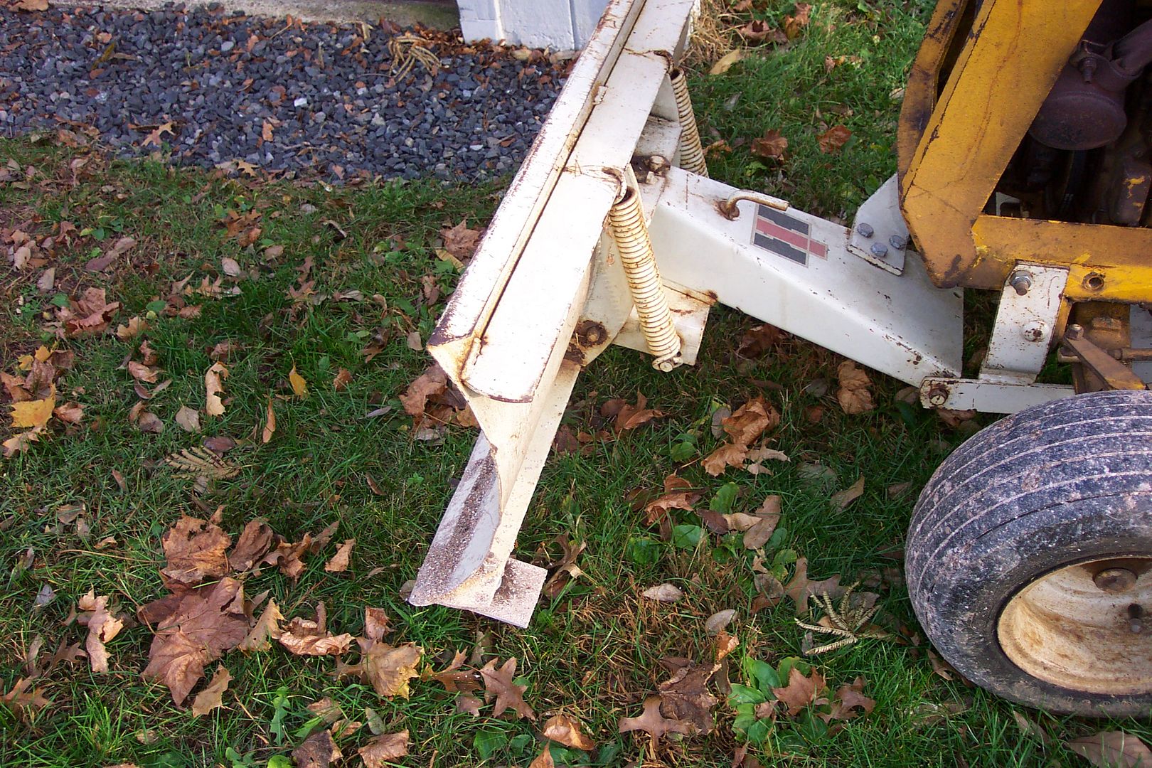 snow blade manual lift bracket and lift arm Only Cub Cadets